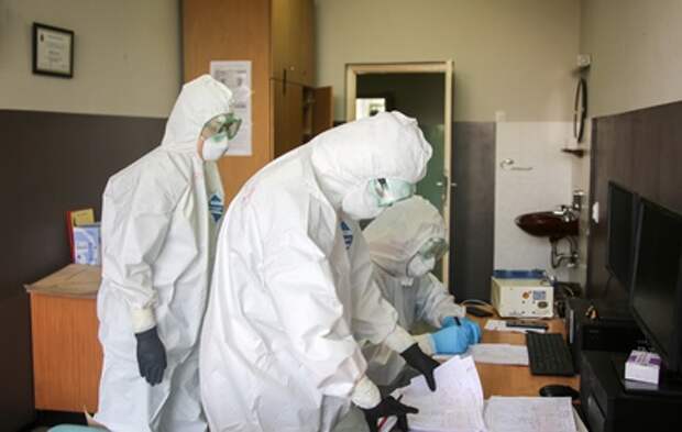 В Москве за сутки выявлено 5714 случаев заражения коронавирусом