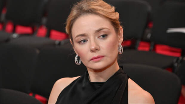 «Я с этим постоянно живу»: как Разумовская борется с неуверенностью в себе