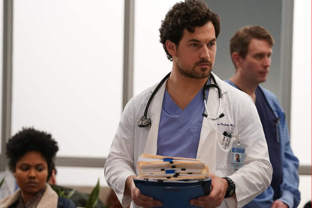 Giacomo Gianniotti, Grey's Anatomy | Photo Credits: Gilles Mingasson, ABC