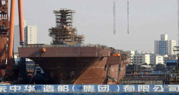 Второй вертолетоносец Type 075 после ходовых испытаний