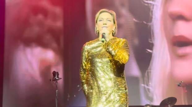 Буланова заявила, что ностальгирует по нулевым