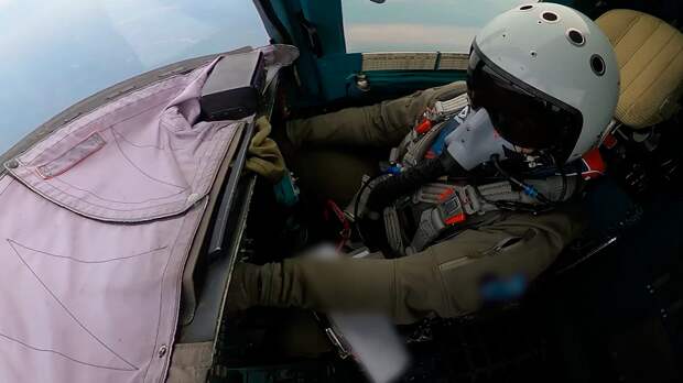 Экипаж Су-34 уничтожил украинских боевиков в зоне спецоперации