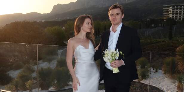 Инфлюенсер с карьерой и семьей