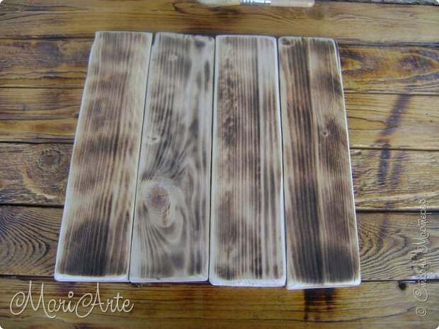 Здравствуйте, всем, заглянувшим ко мне в гости !!  Увидела я как то в интернете, что можно расписывать обычные деревянные дощечки, небрежно сколоченные..... фото 14