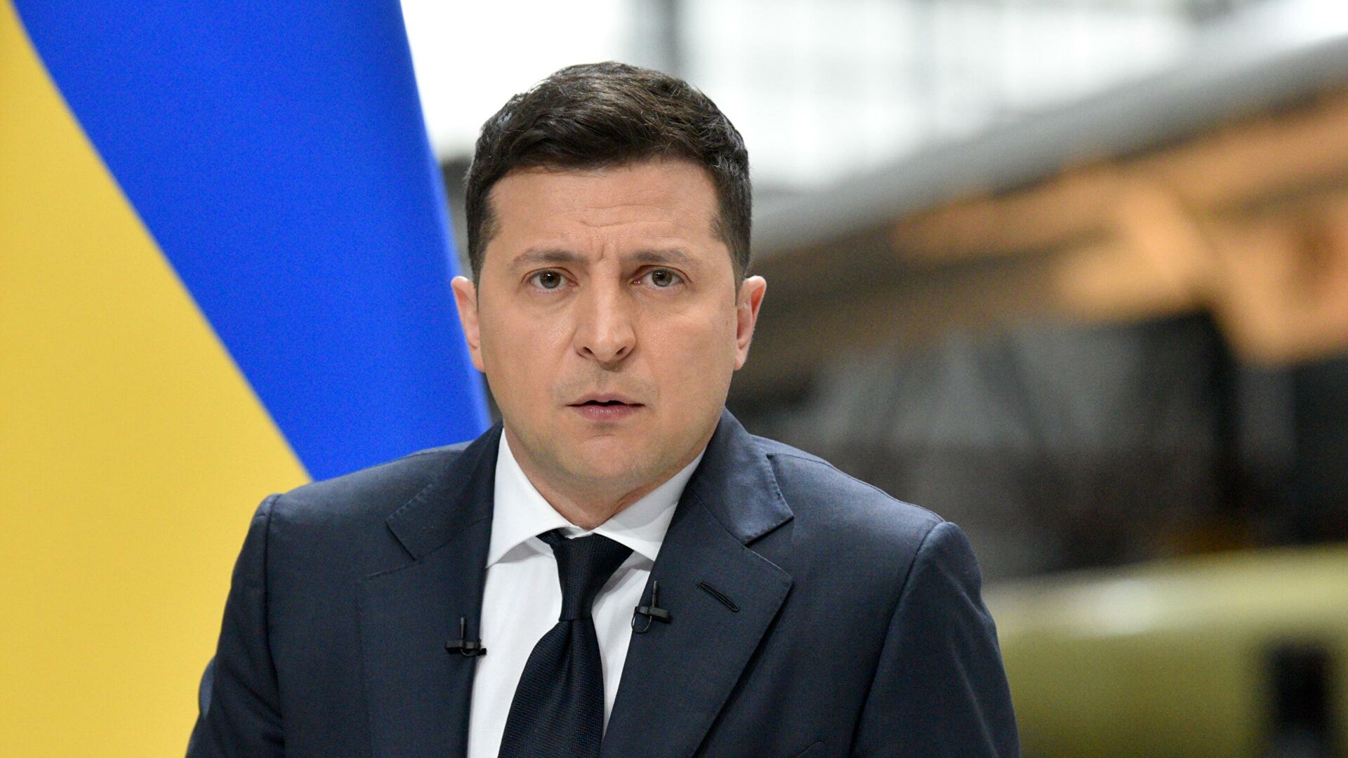 В Раде заявили, что Зеленский хочет передать России часть Украины 