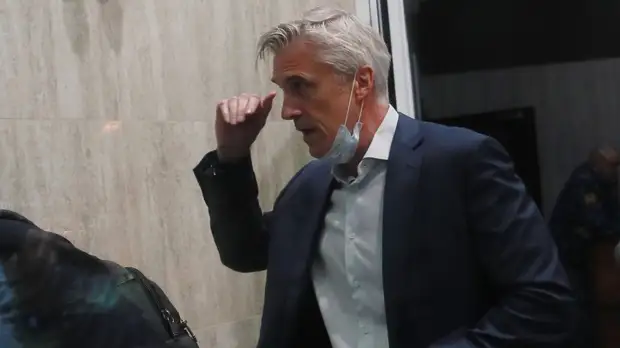 «Растрата чужого имущества в особо крупном размере»: фигуранты дела Baring Vostok получили условные сроки