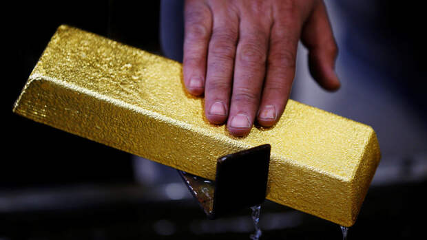 Правительство России отменило действие курсовой экспортной пошлины на золото