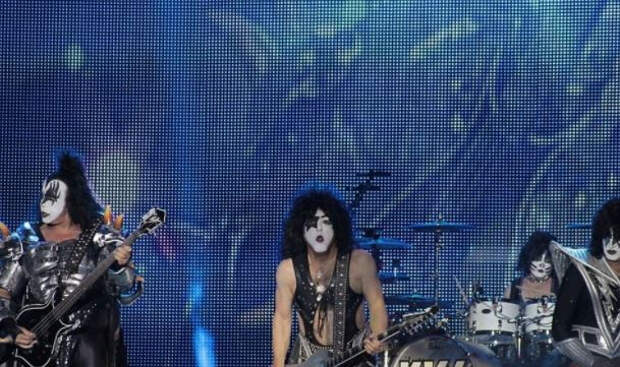 Вокалист Kiss Пол Стэнли заразился COVID-19