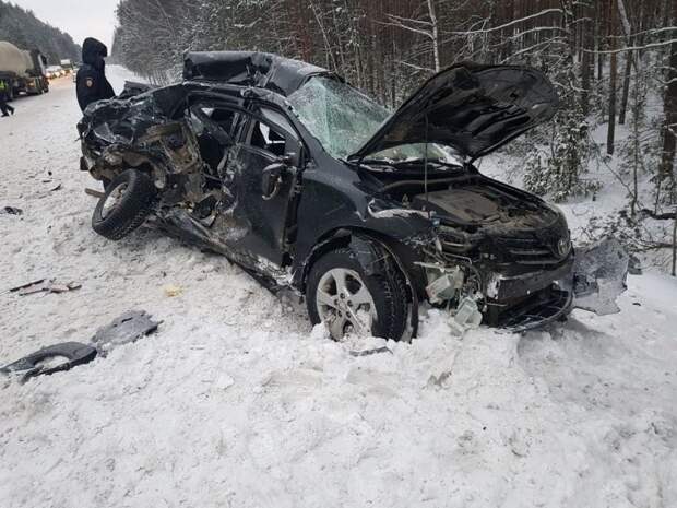 Авария дня. В Марий Эл два человека погибли в массовом ДТП