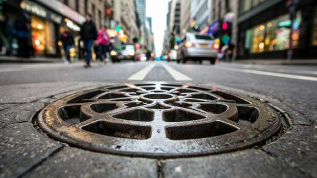 Ливневая канализация / Фото: сгенерировано нейросетью