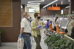 Подача заявлений на жилье для детей-сирот переведена в «Мои документы». Фото: Наталья Феоктистова, «Вечерняя Москва»