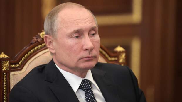 Путин поручил до 10 августа выплатить компенсации пострадавшим от паводка в Приангарье Путин поручил до 10 августа выплатить компенсации пострадавшим от паводка в Приангарье