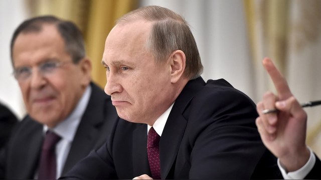 Le Dauphiné Libéré: Путин не силен в поп-музыке, его репертуар – военные марши
