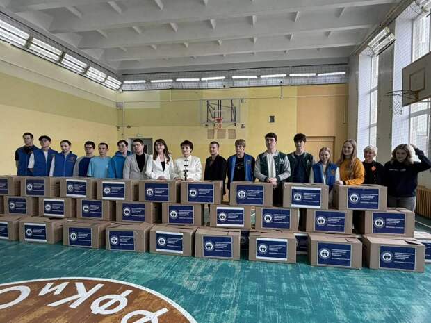 Студенты педвуза Челнов собрали гуманитарную помощь для жителей Лисичанска и Рубежного