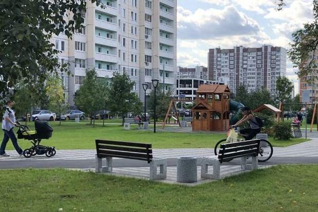 В этом году в Крюково благоустроили шесть дворовых территорий В этом году в Крюково благоустроили шесть дворовых территорий