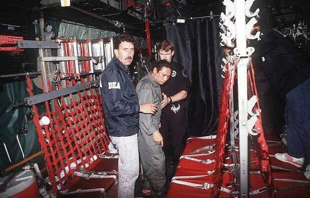 Параллели истории: 36 лет назад США захватили главу Панамы