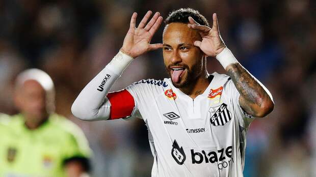 Неймар согласовал контракт с «Сантосом» до конца 2026 года