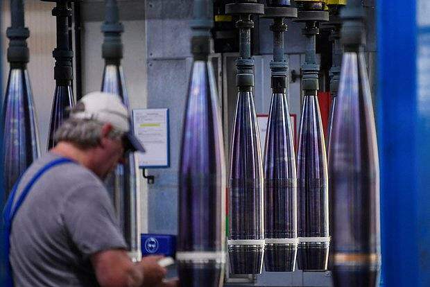 Картаполов рассказал о попытках догнать РФ по уровню оснащения