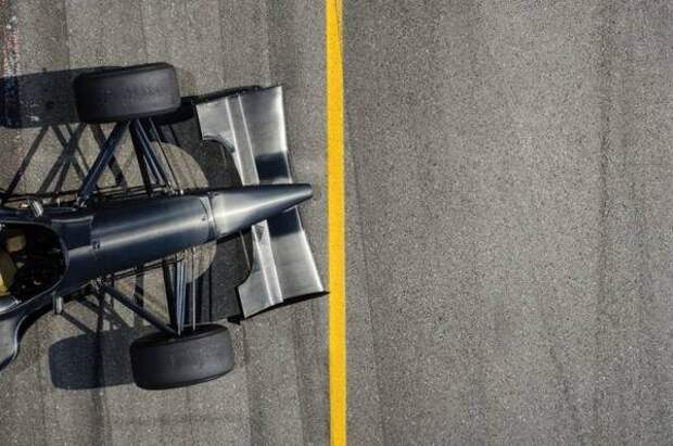 Спорт не катит. Какие технологии «Формулы-1» опасны на обычной дороге