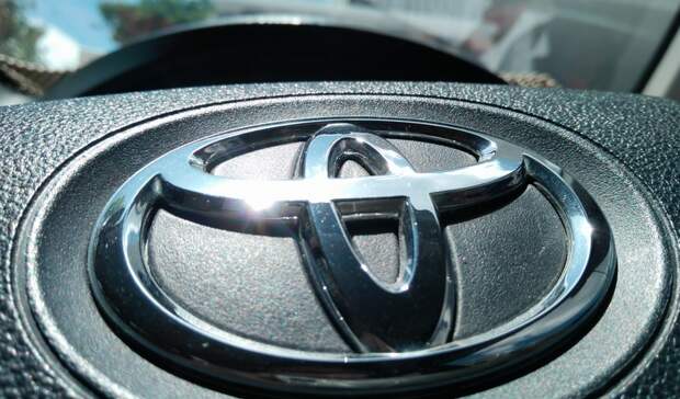 У Toyota появился новый вариант логотипа