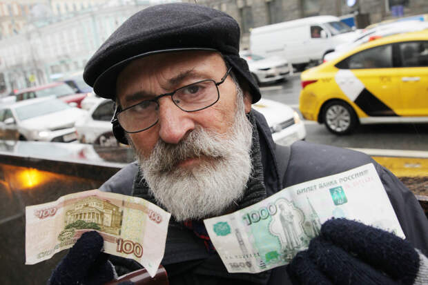 Банки стали ещё чаще необоснованно блокировать счета граждан и вынуждают переходить россиян на наличку