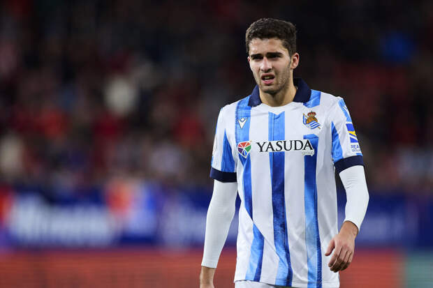 Спортдиректор "Реала Сосьедад" Бретос: у Захаряна нет стабильности в игре