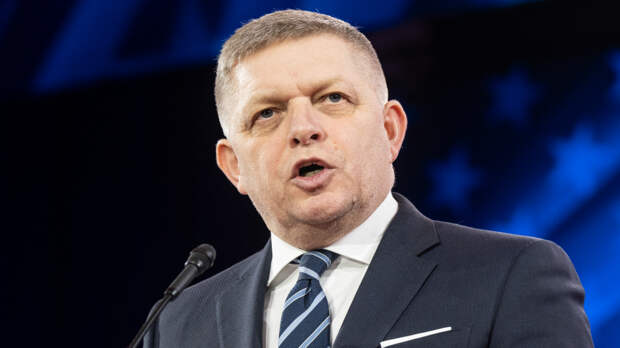 «Кое-что от Зеленского»: Фицо привез Путину послание от президента Украины