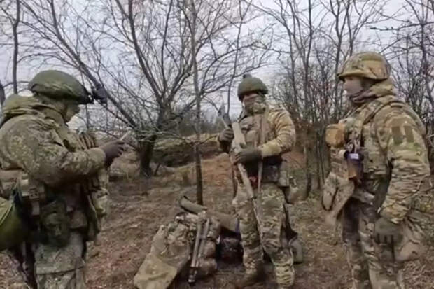 Бойцы «Днепра» забросали позиции ВСУ листовками с призывом сдаться