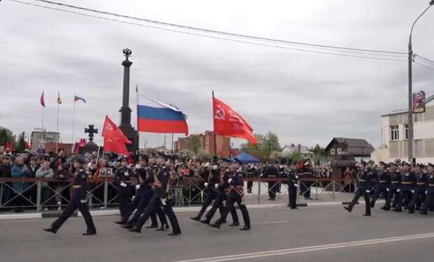 В Козельске и Малоярославце в День Победы прошли военные парады