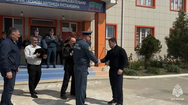 Тульские спасатели очистили и восстановили пострадавшие села Хасавюртского района