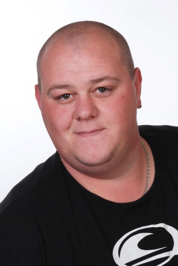 Eto ja. Автограф это'о самуэль. Eto o футболист. Eto ja. Йошимура такацуки.