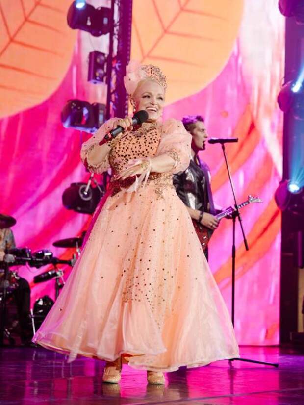 «50 миллионов – это нереальная сумма»: Надежда Кадышева поставила рекорд на новогодних корпоративах