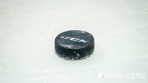 «Металлург» вырвал победу в битве лидеров КХЛ