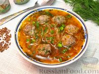 Фото к рецепту: Гречневый суп с мясными фрикадельками и капустой