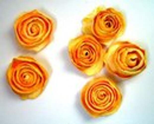 Розы из апельсинов. Можно использовать для разнообразного декора.
