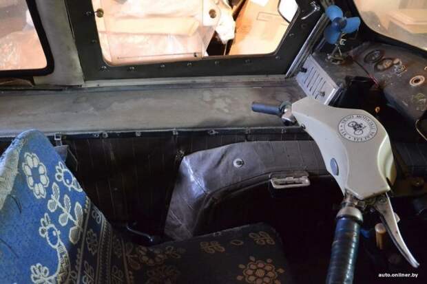 В Минске обнаружили уникальный автомобильчик, сделанный из мотоцикла Jawa barn find, авто, гаражная находка, мото, мотоколяска, мотоцикл, находка, самоделка