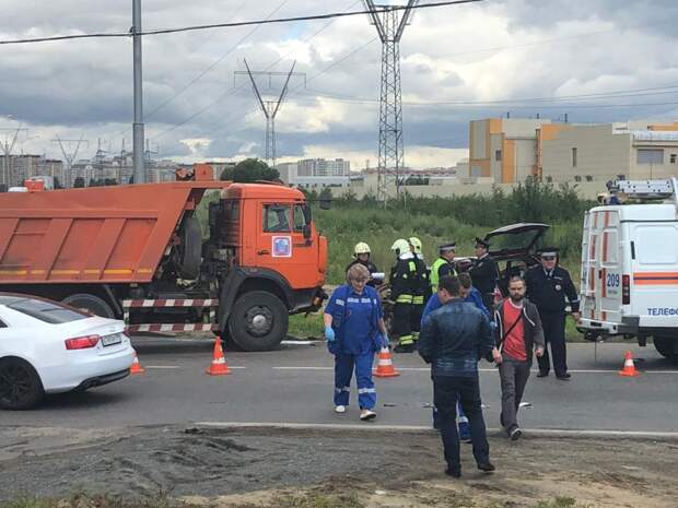 Пострадавшего в ДТП ребенка эвакуировали вертолетом. Фото Департамента ГОЧСиПБ г.Москвы