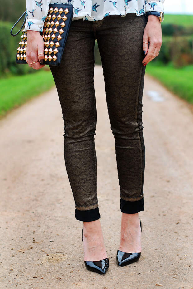 Bird print blouse, gold brocade jeans (over 40 fashion)