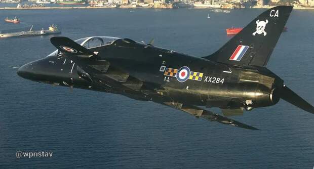 Уже появилась категория стажёров-«переростков»: ВВС Британии требуют срочной