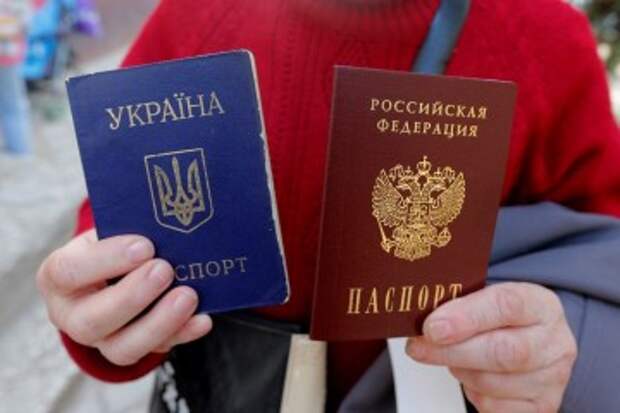 За бортом ЕАЭС: в Россию едут работать всё меньше украинцев, молдаван и турок