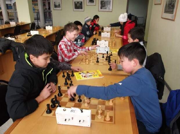 Калмыкия: уроки шахмат дети, уроки, школа