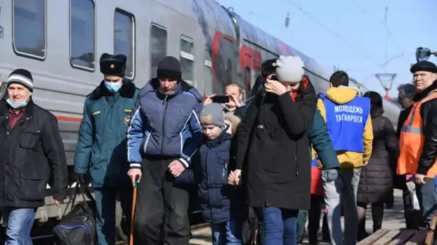 Поезд с ещё 300 переселенцами с Украины прибыл в Хабаровск