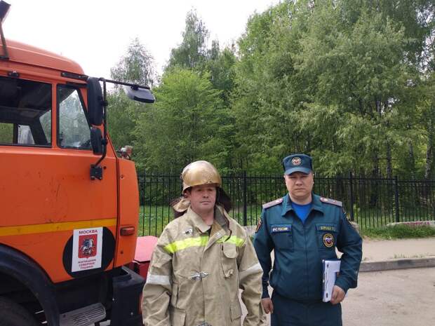 Безопасность в лесопарковых зонах обеспечивают сотрудники МЧС и добровольной пожарной дружины