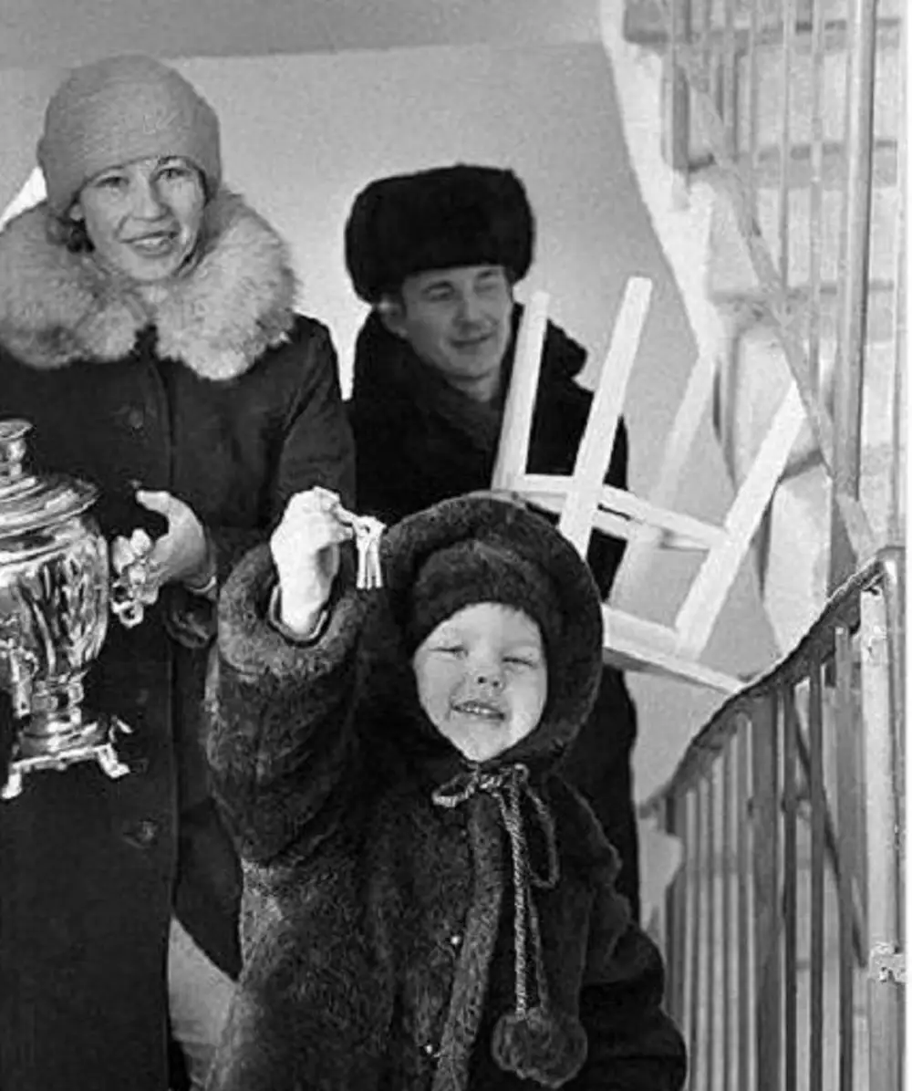 Счастливые новоселы в СССР фото
