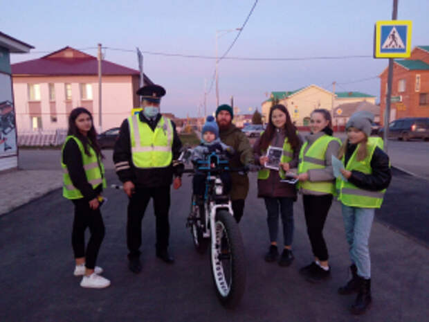В Самарской области полицейские и общественники провели профилактические беседы