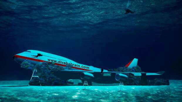 Боинг-747 погрузили под воду в Бахрейне как часть будущего подводного аттракциона