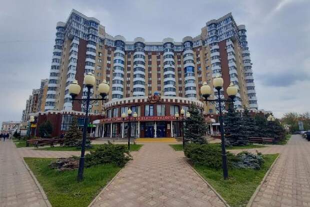 Жители Тамбовской области могут зарегистрировать право на недвижимость, расположенную в новых регионах России