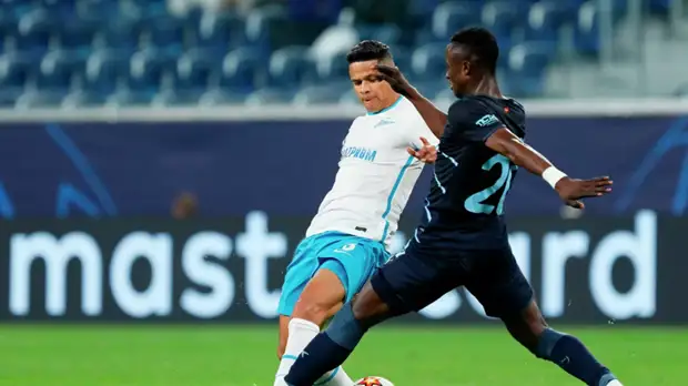 Комбаров: «Спартак» в Европе выглядит лучше, чем «Зенит»