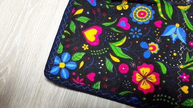 Писала, писала про пэчворк и решила - все, шью джинсовую подушку, сколько можно только одни чужие работы смотреть, пора и самой, что нибудь сотворить!-24