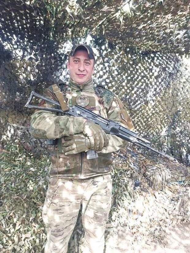 «У меня нет подчинённых, у меня братья»: три ордена комроты «Наума»